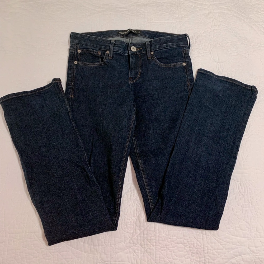 Express barely bootcut darkwash jeans 4R